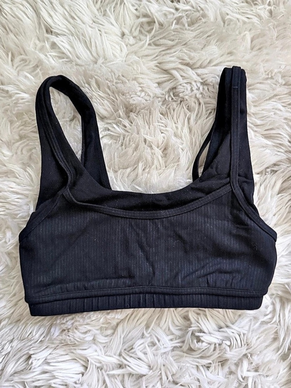 lululemon Nulu Ribbed Scoop-Neck Bra size 4